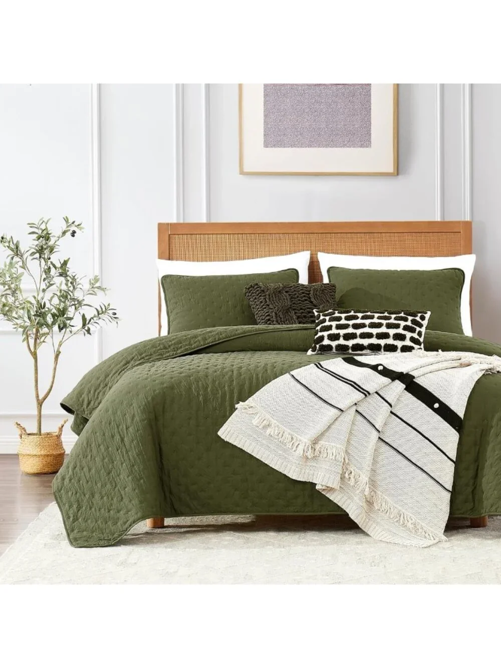 Olive Green Cloud Queen Quilt Set - Lightweight Farmhouse Bedspread & Pillow